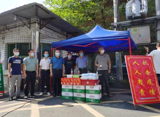 集团公司领导检查厚德公司防疫工作(图4) 集团公司领导检查厚德公司防疫工作(图4)