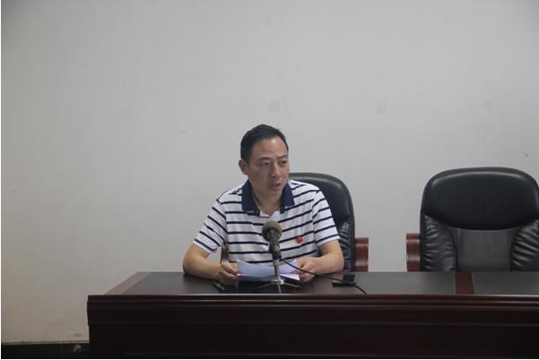 集团公司机关党支部开展专题学习讨论(图2) 集团公司机关党支部开展专题学习讨论(图2)